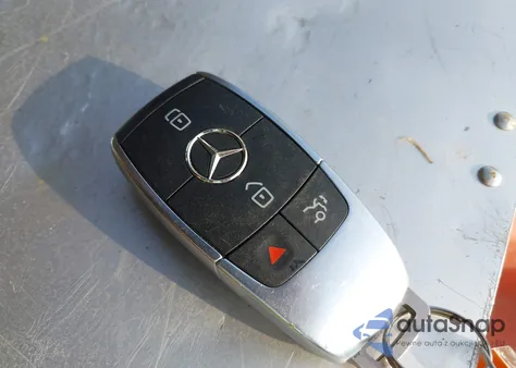 2022 Mercedes-Benz Glb 250 z USA, uszkodzony, nr VIN W1N4M4GB5NW238038